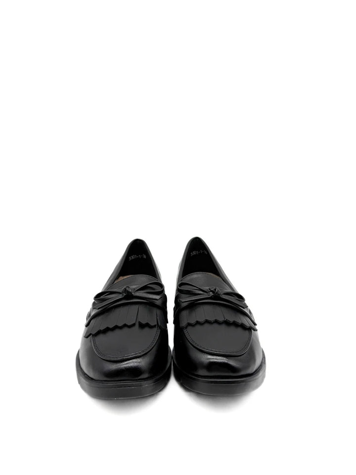 Mocasines Planos con Flecos y Lazo
