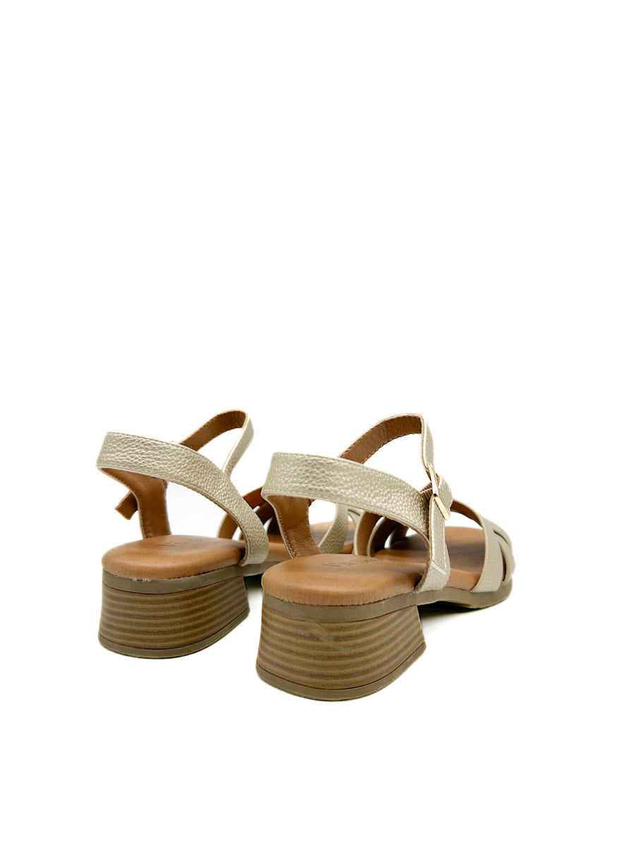 Sandalias de tacón bajo tiras entrelazadas