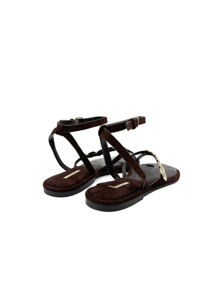 Sandalias de Dedo Boho con Discos Dorados y Tira Ajustable para Mujer
