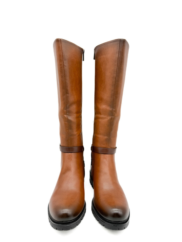 Botas de Caña Alta con Detalles Elásticos y Correa Ajustable.