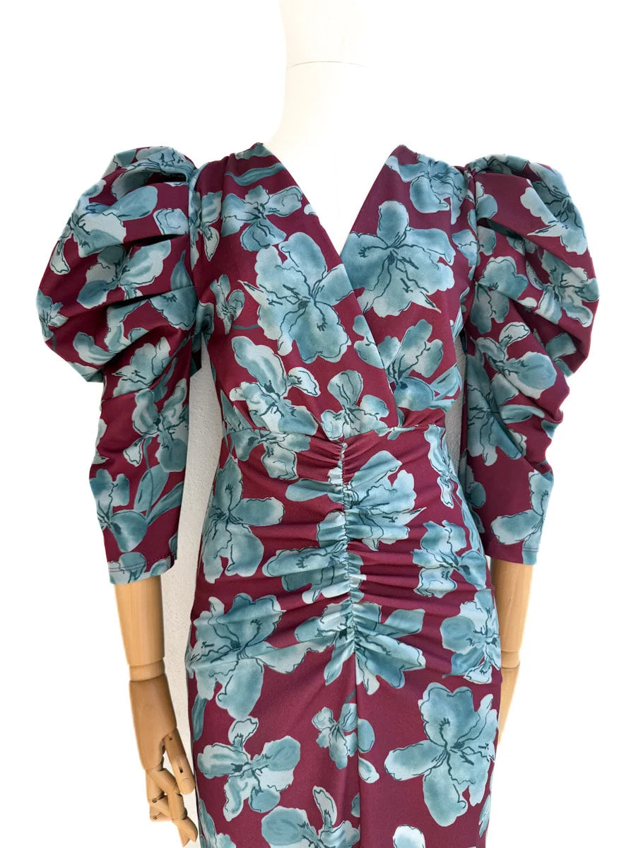 Vestido Elegante con Estampado Floral y Manga Abullonada
