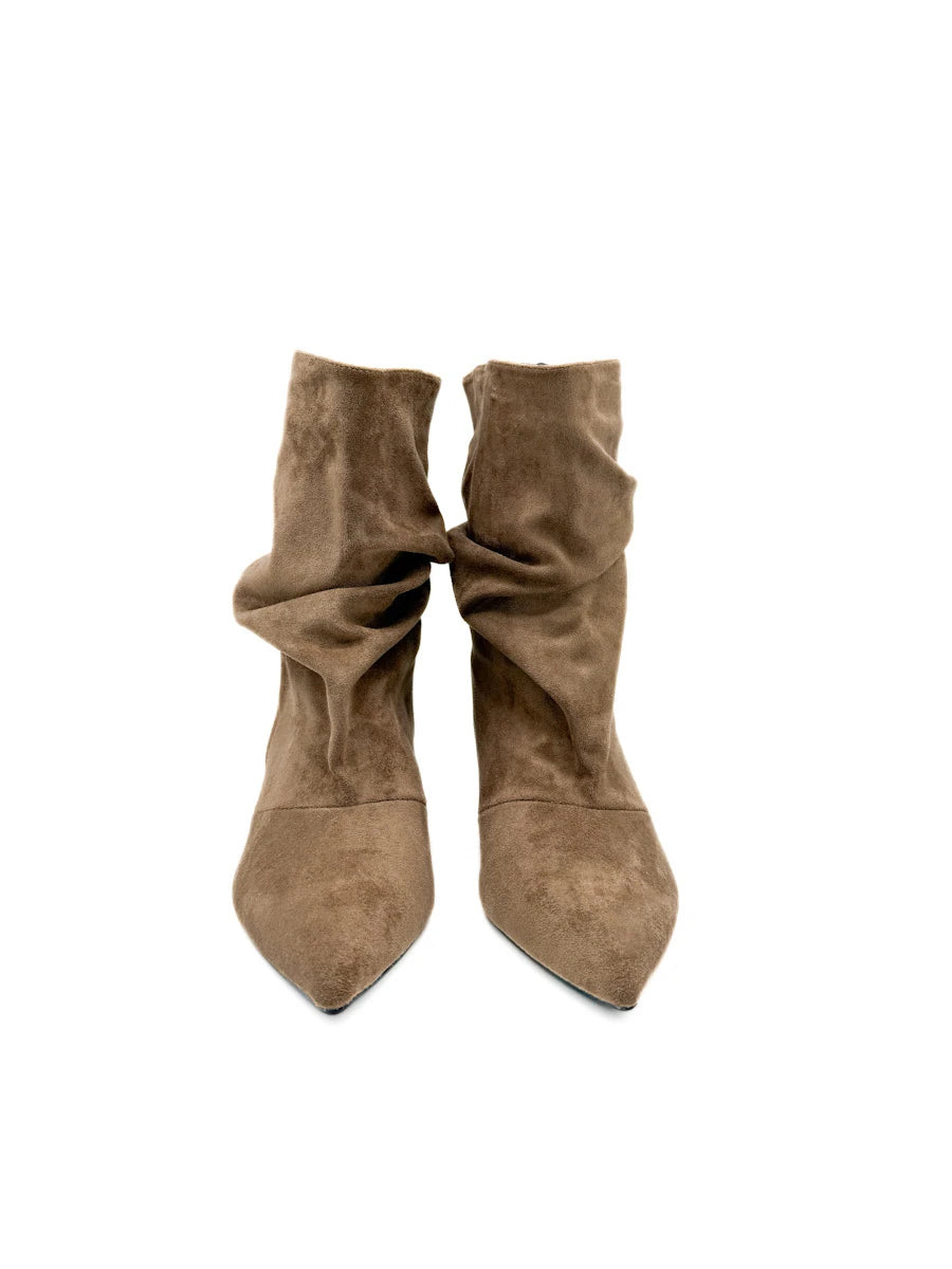 Botines Arrugados de Antelina para Mujer con Tacón Fino y Puntera Afilada