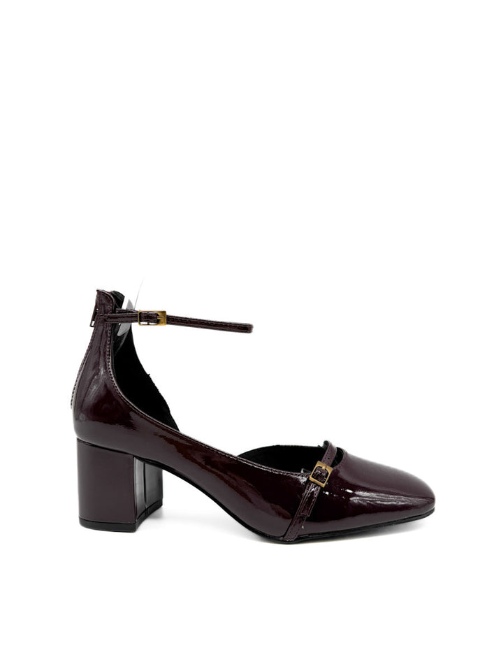 Zapatos de Tacón de Charol con Puntera Cuadrada, Corina M5750