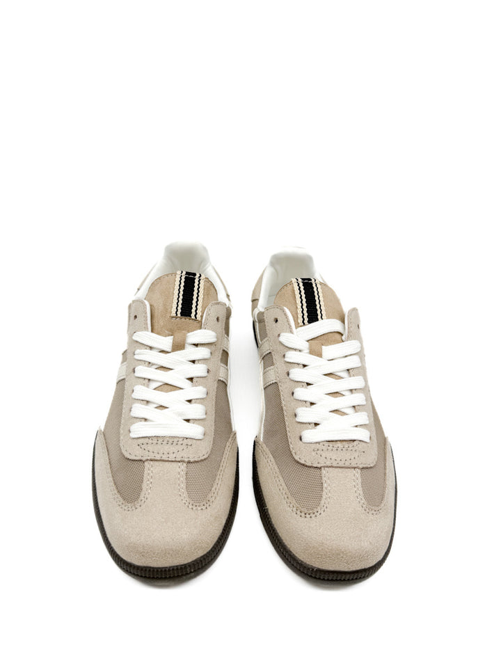 Zapatillas Deportivas de Antlina Bandas Blancas. Corina M5520
