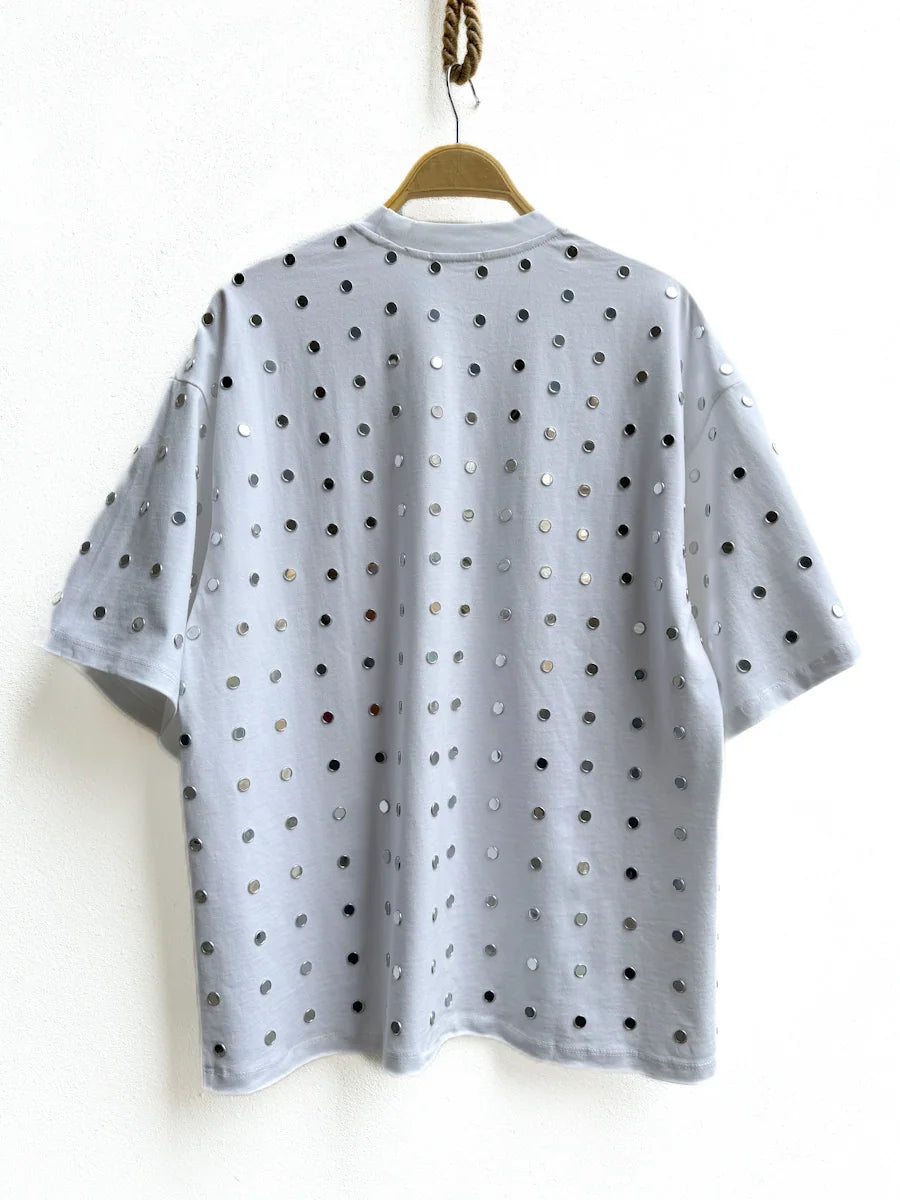 Camiseta Oversize con Apliques Metálicos