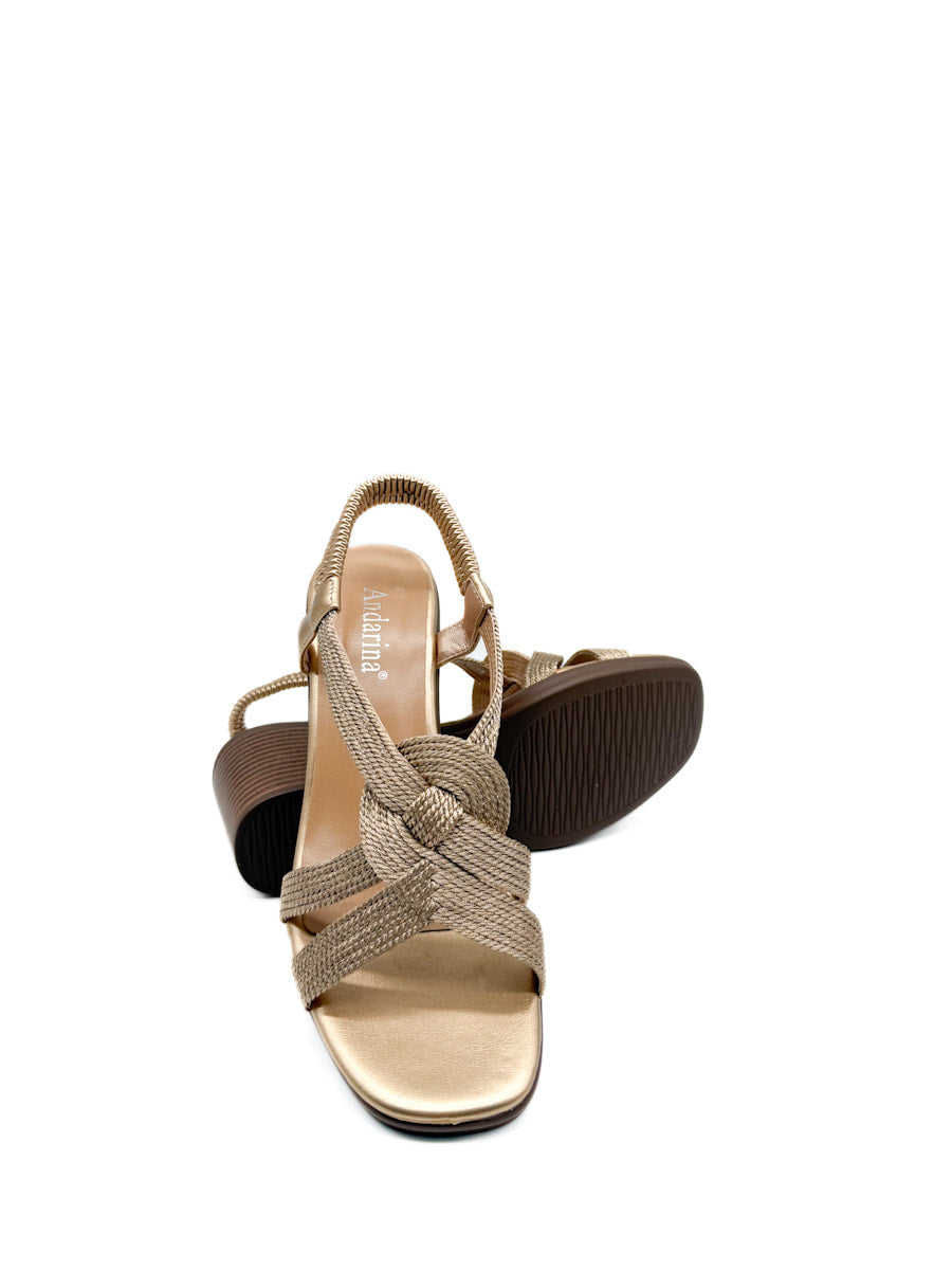 Elegantes Sandalias con Detalle Entrelazado