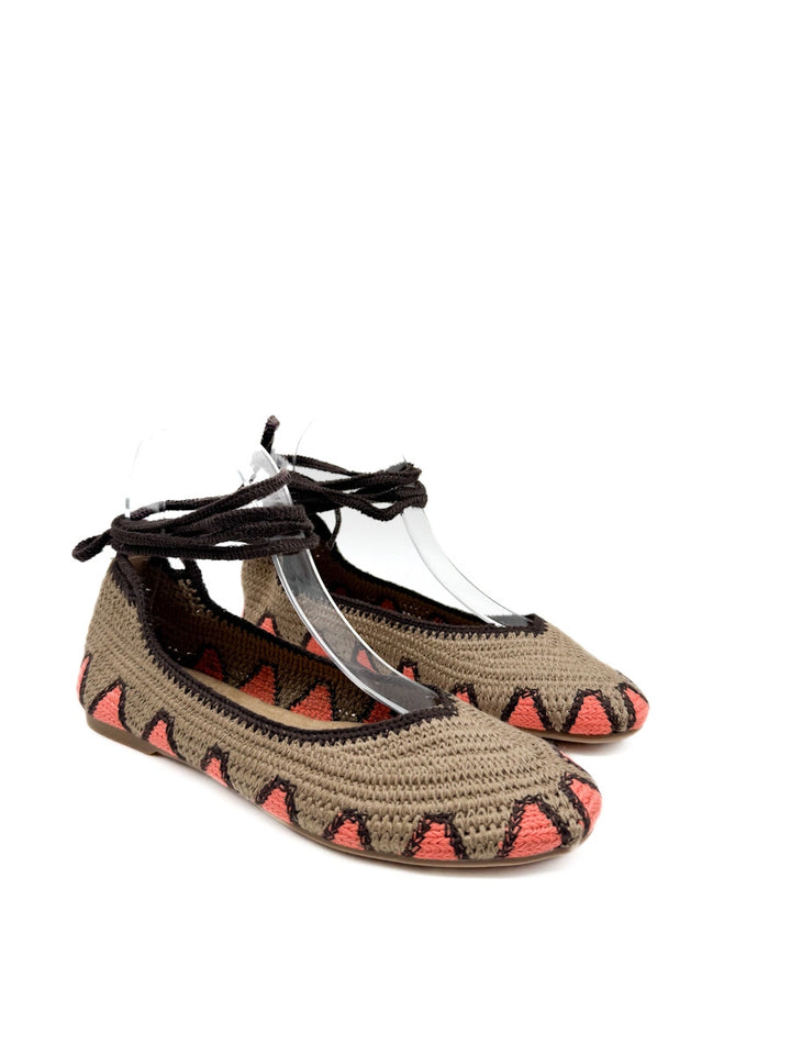 Bailarinas Artesanales de Crochet con Cintas para Tobillo y Diseño Étnico