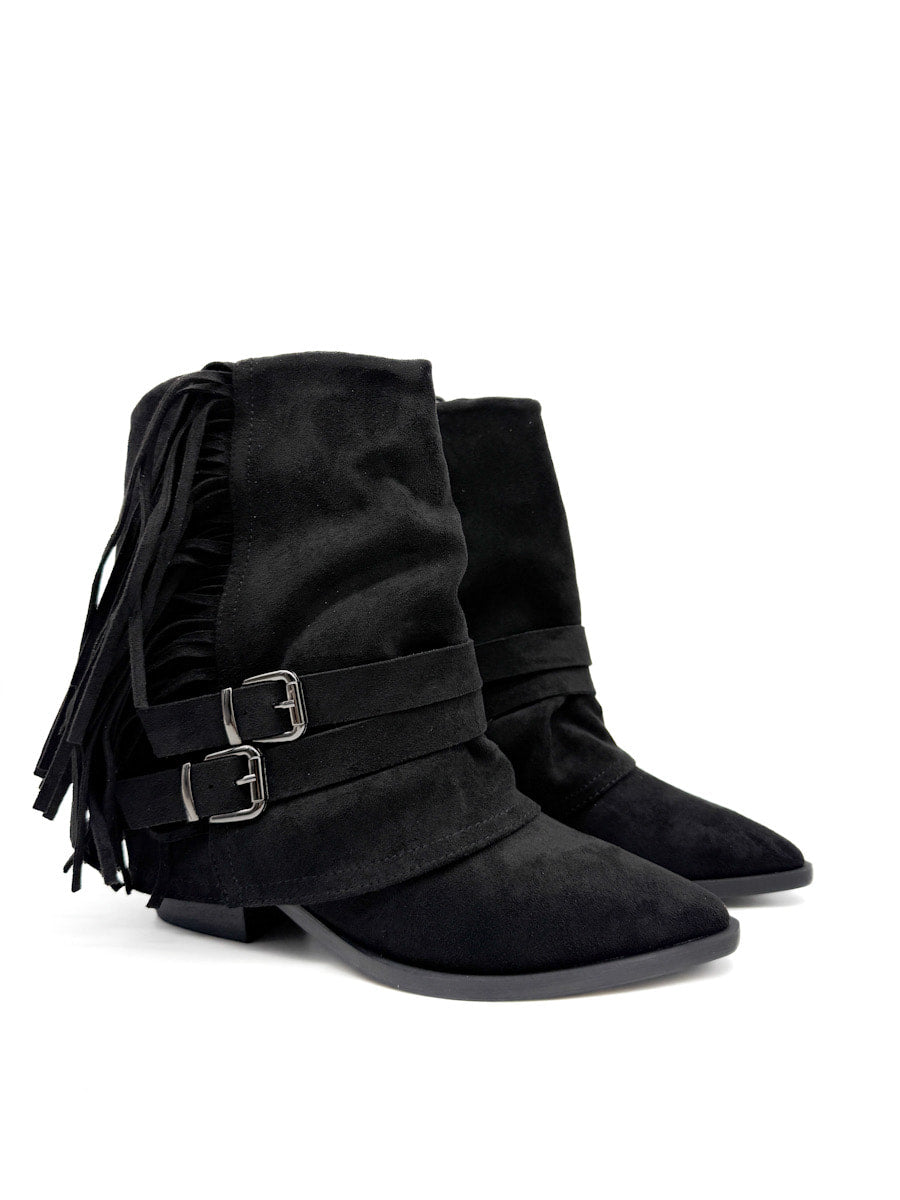 Botines con Flecos y Correas con Hebillas