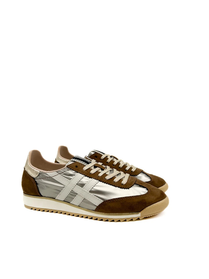 Zapatillas Deportivas Retro de Antelina y Nailon con Bandas Laterales
