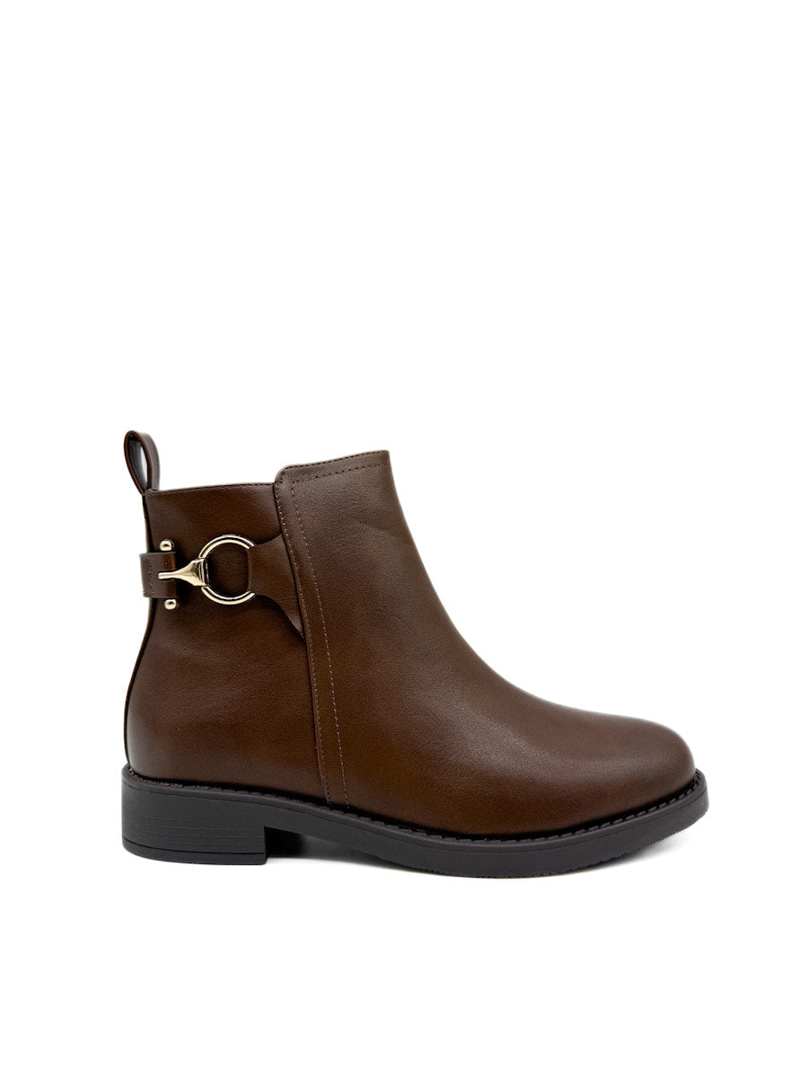 Botines con Hebilla Decorativa: Estilo Chelsea con Toque Sofisticado Marrón