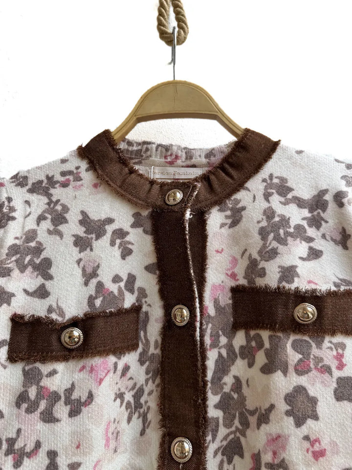 Chaqueta de Estilo Clásico con Estampado Floral , Detalles Botones Dorados.