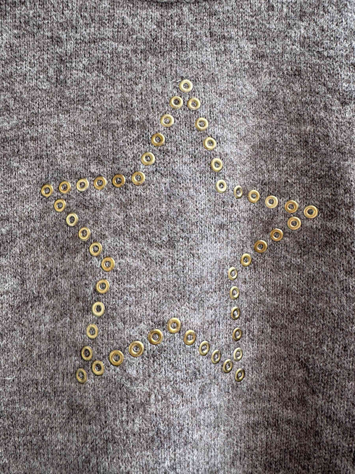 Chaleco de Punto Marrón con Estrella Dorada y Lazos