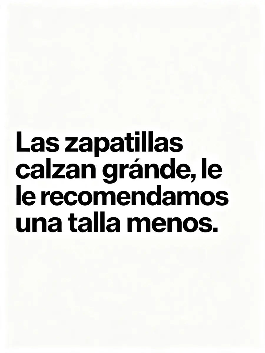 Zapatillas Corina Casuales Marrón con Tachuelas Plateadas y Talón Metalizado