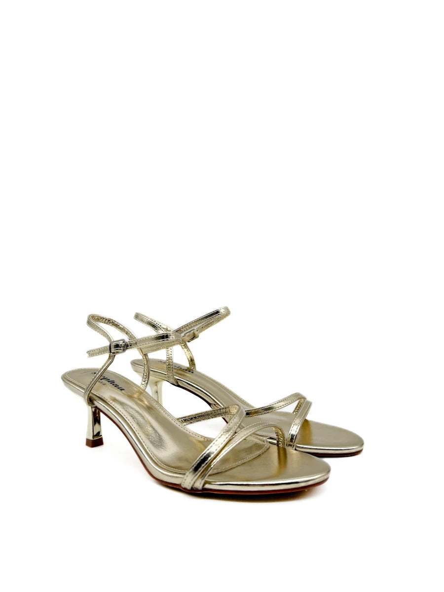 Sandalias de Tacón Bajo en Dorado Metalizado con Tiras Finas