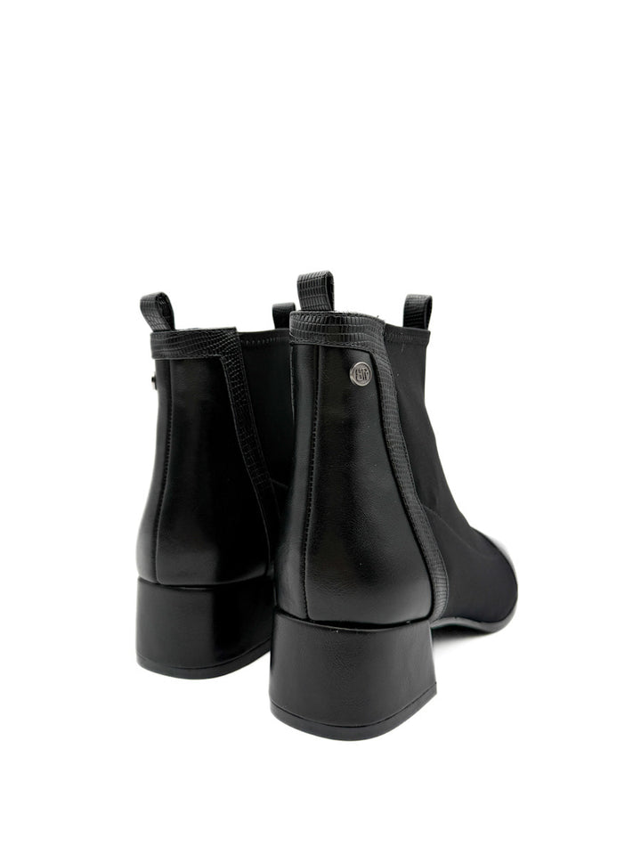 Botines Tacón Cuadrado Negras Texturizadas y Marrones Bicolor