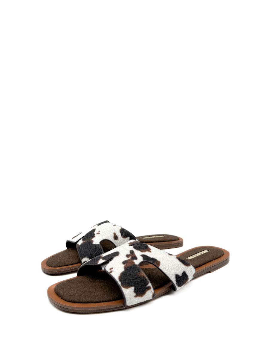 Sandalia Pala con Estampado de Vaca