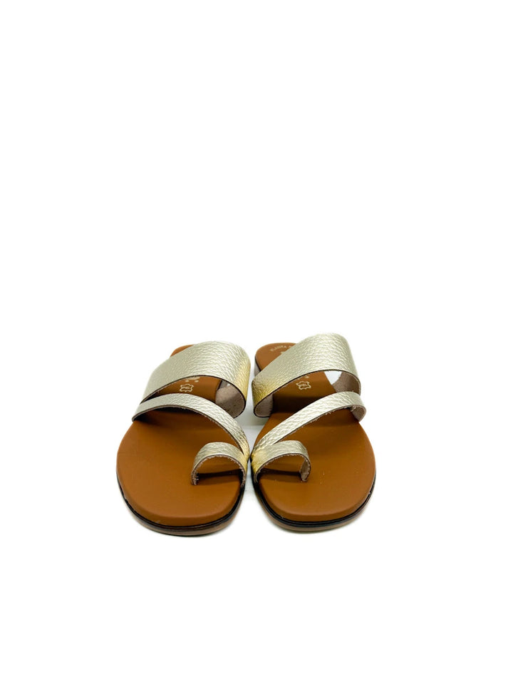 Sandalias de Cuero con Tira de Dedo y Plantilla de Gel - Artesanía Española