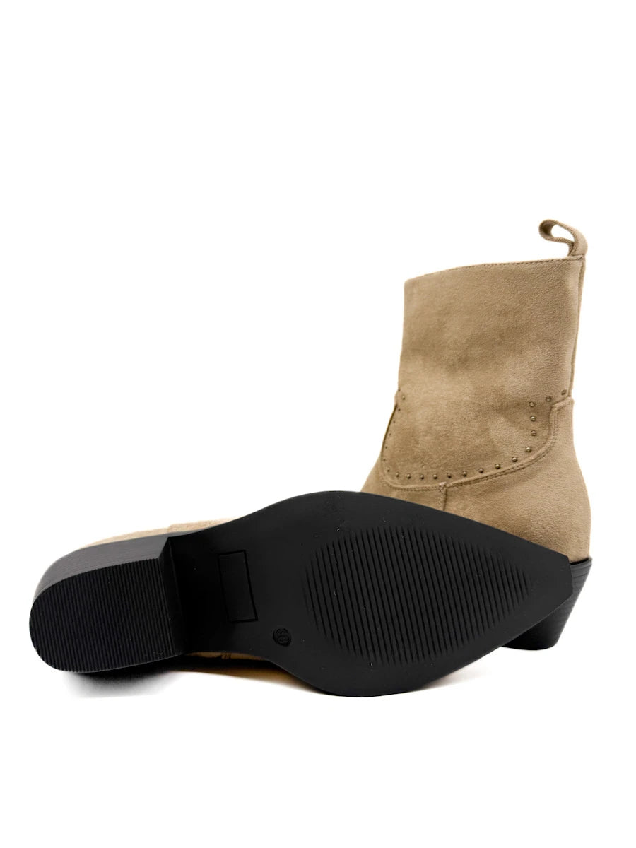 Botines Cowboy de Antelina con Tachuelas Decorativas
