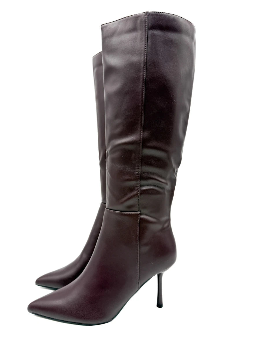 Botas Altas de Tacón de Aguja y Punta Afilada