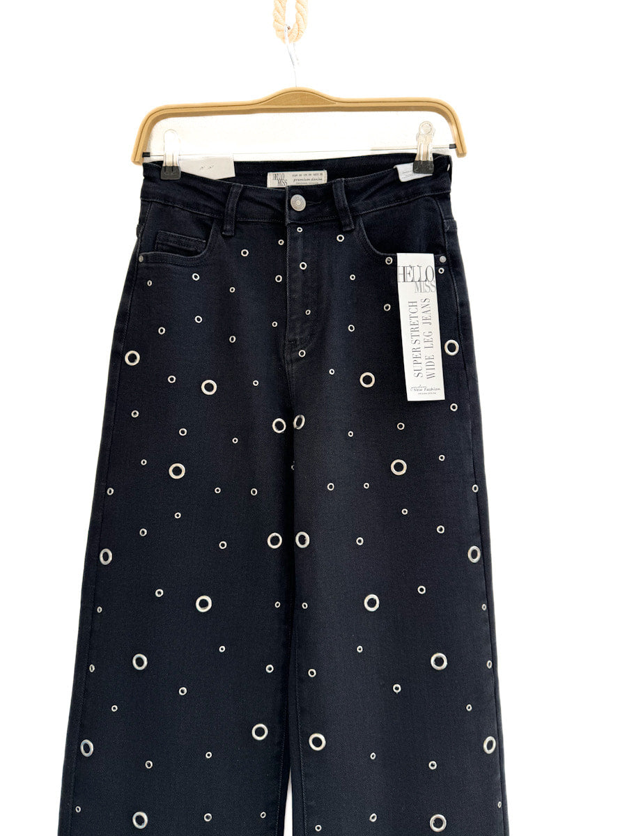 Jeans Rectos con Aros Metálicos