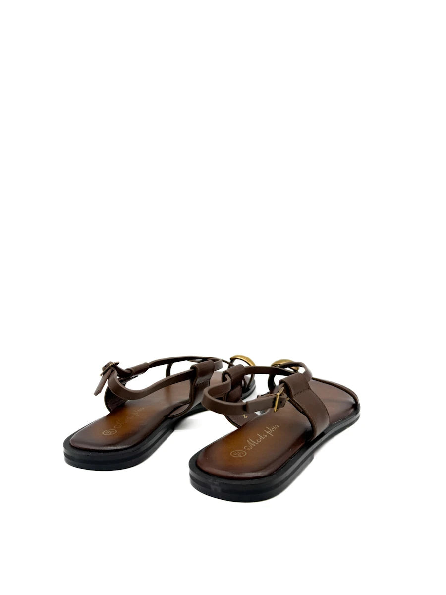 Sandalias Planas con Tira de Dedo y Adorno Dorado Escultural