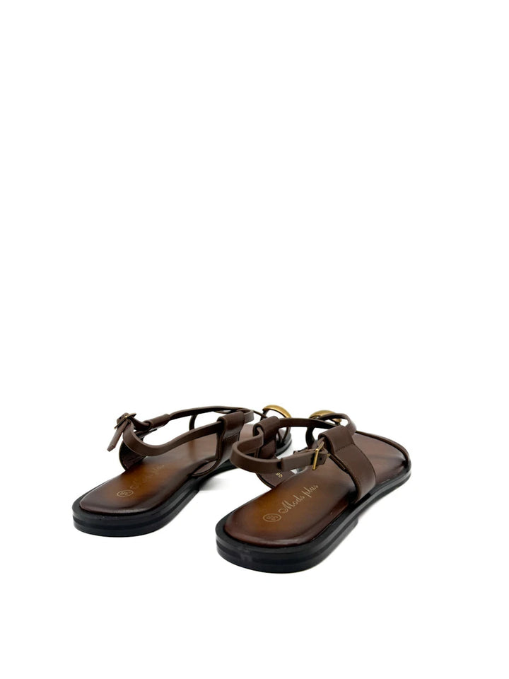 Sandalias Planas con Tira de Dedo y Adorno Dorado Escultural
