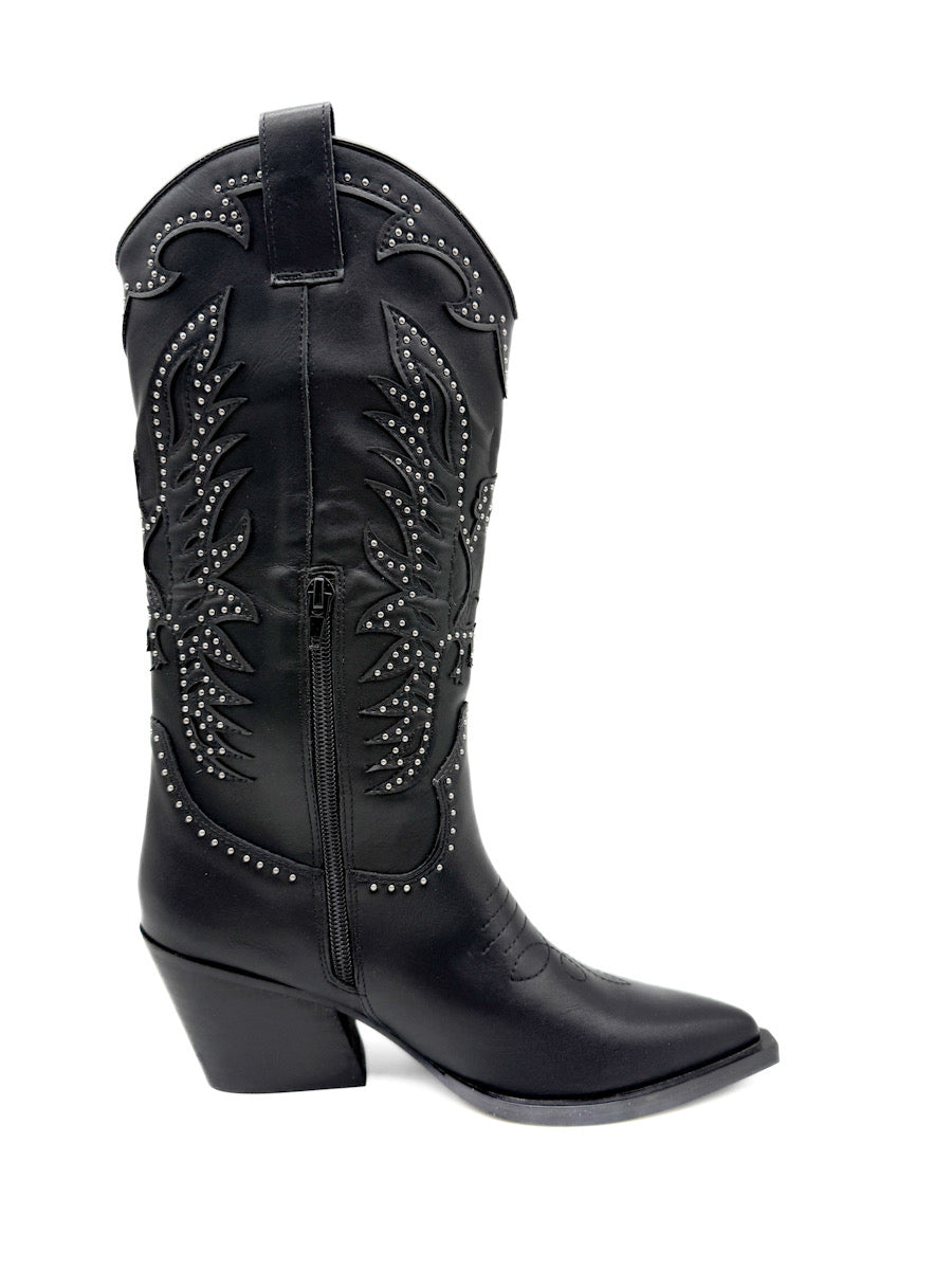 Bota Cowboy Negras con Tachas Detalles Elegantes Corina M 5801