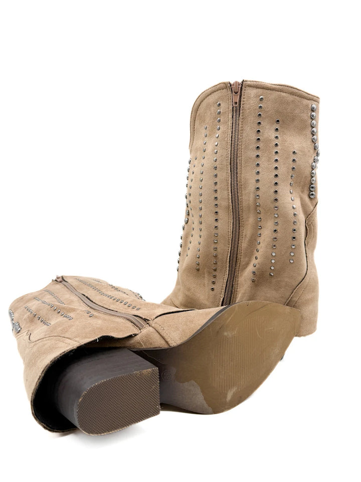 Botas Cowboy con Tachuelas Metálicas