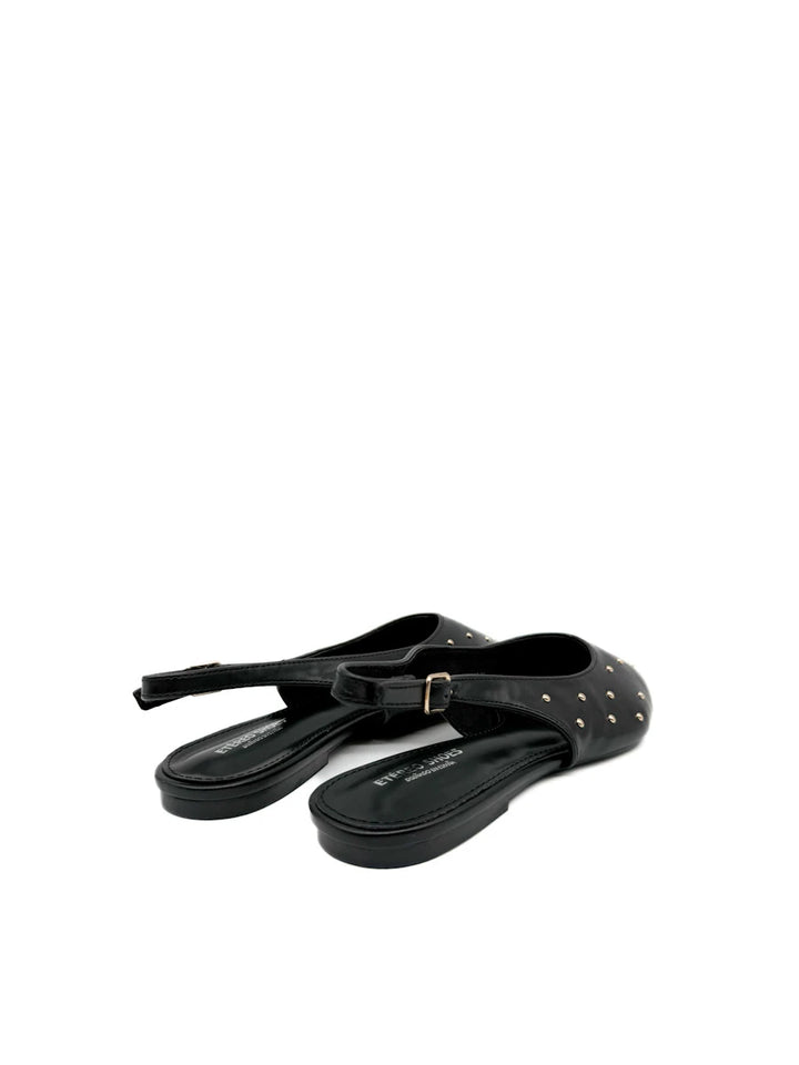 Zapatos Planos Destalonados de Puntera Fina con Tachuelas