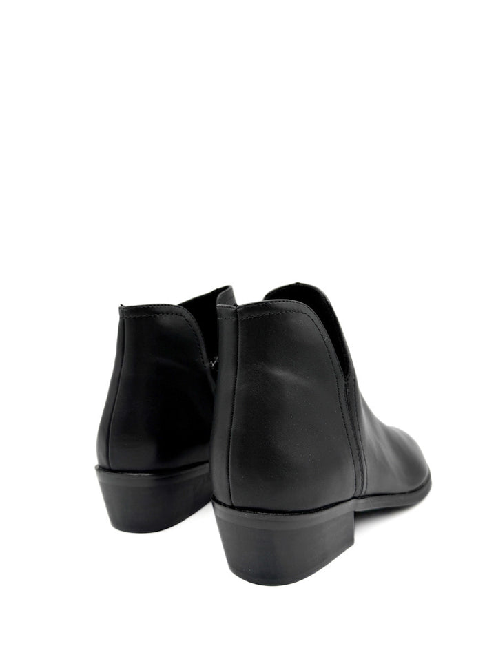 Botines Tacón Bajo Corina M5791