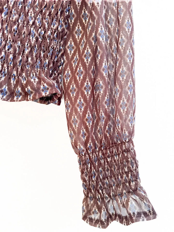 Blusa Smock con Cuello alto y Mangas Largas