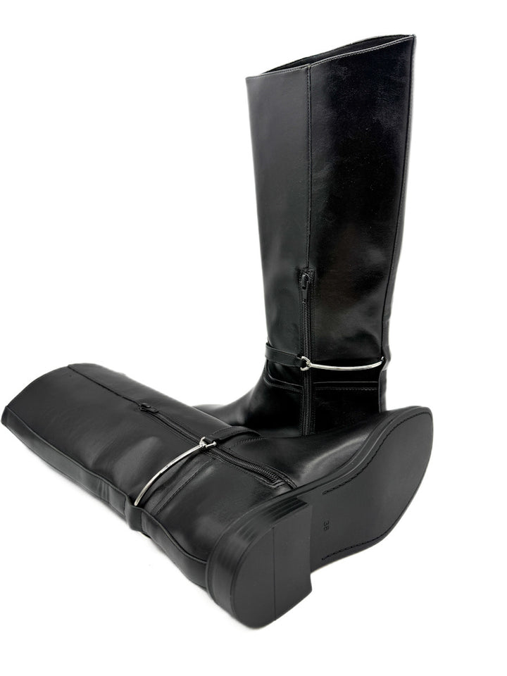 Botas altas con Tira Decorativa de Hebilla Removible Corina M5830