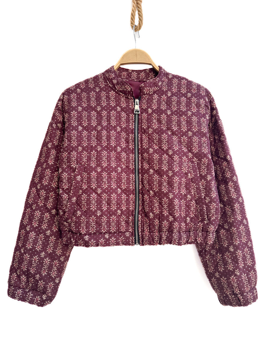 Chaqueta acolchada corta con estampado geométrico