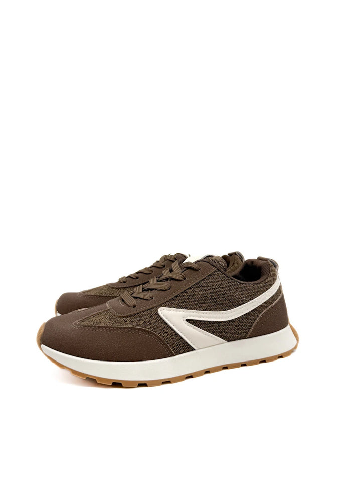 Zapatillas Deportivas Casuales de Mujer Marrones con Detalle Lateral Blanco y Suela Running