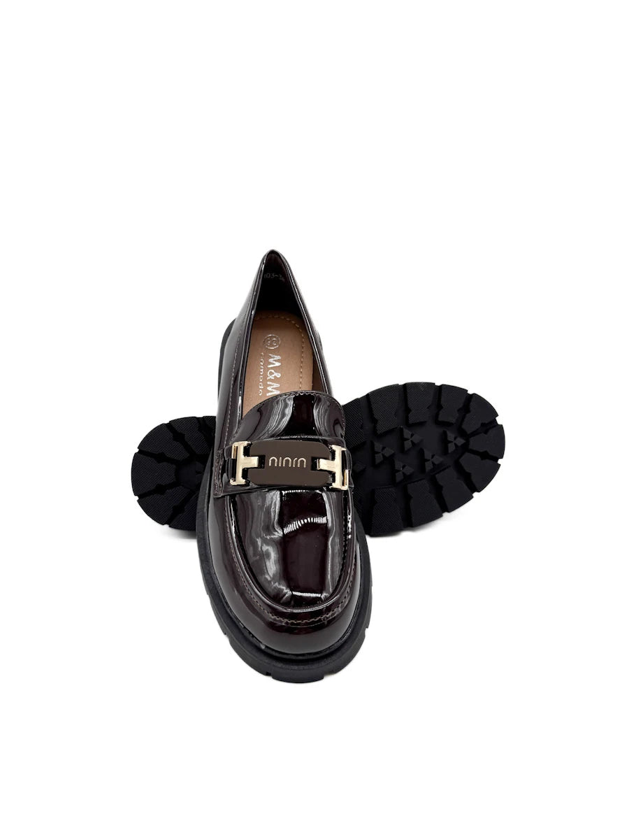 Mocasines de Charol con Suela Dentada y Hebilla Metalizada para Mujer