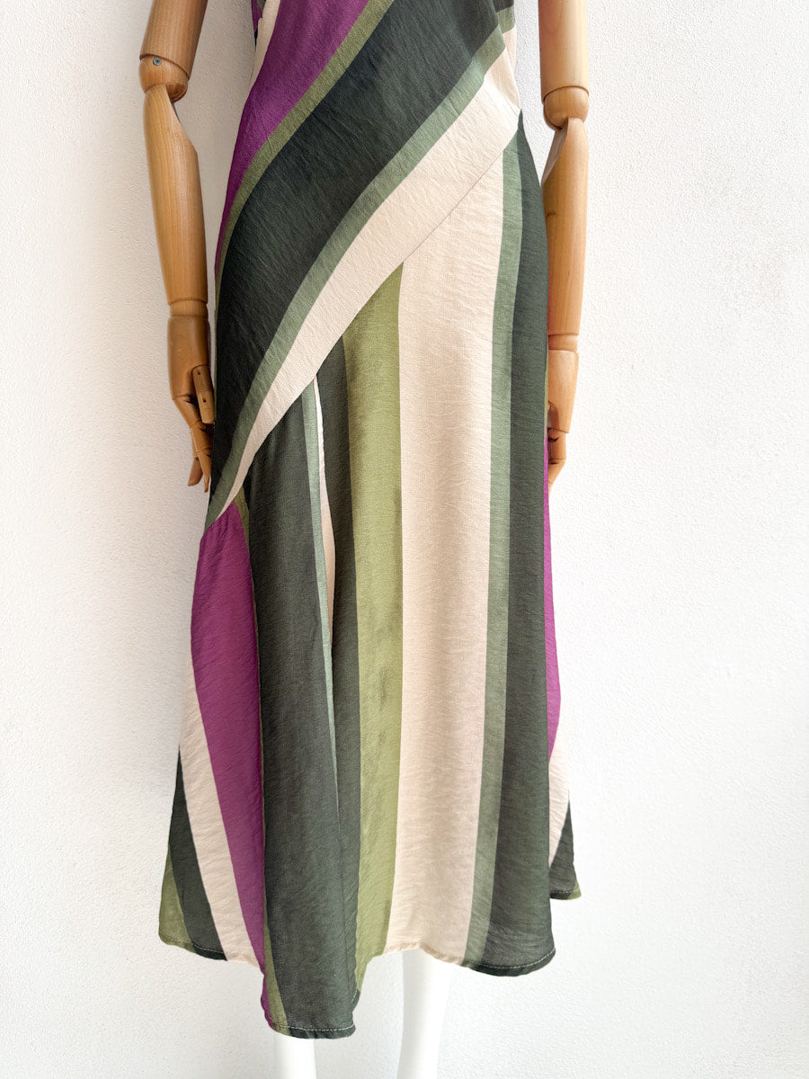 Vestido Midi de Rayas Asimétricas