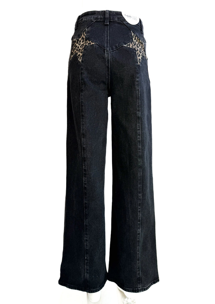 Vaqueros negros de corte amplio con detalle de leopardo Negro