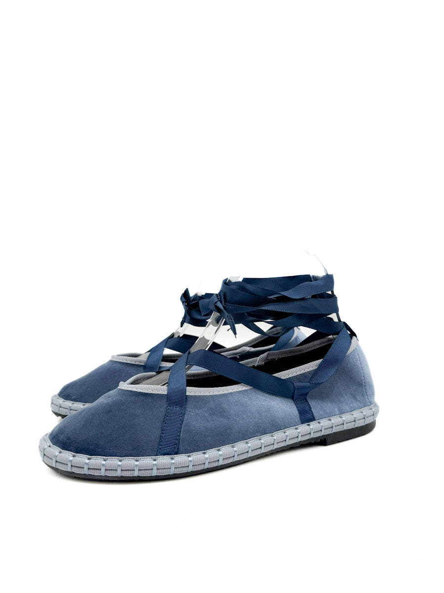 Bailarinas de Terciopelo con Cintas Cruzadas - Elegancia Artesanal