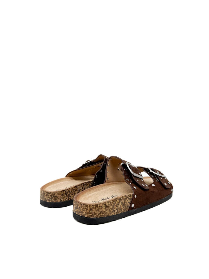 Sandalia Bio con Tachuelas y Doble Hebilla - Colección Urban Suede