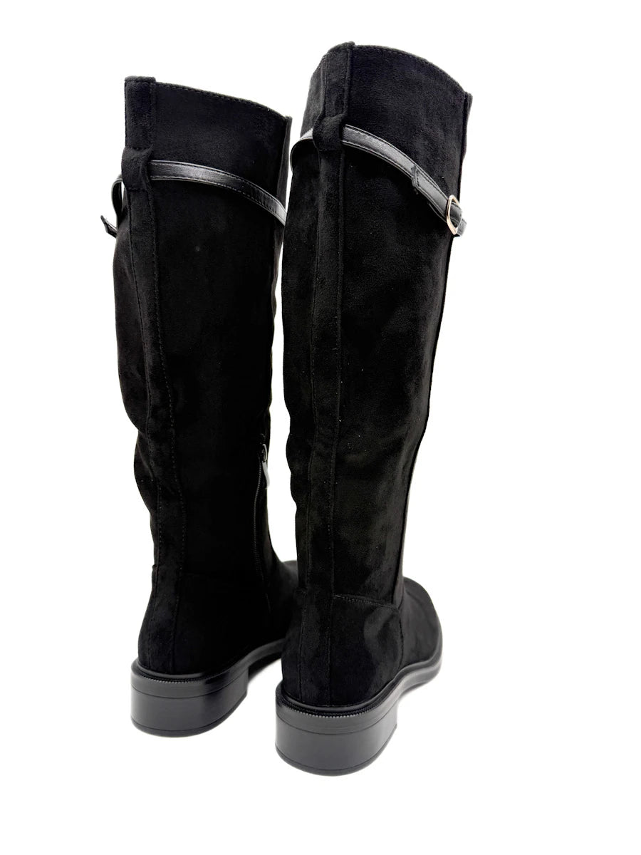 Botas Altas de Antelina con Tira Superior y Tacón Bajo