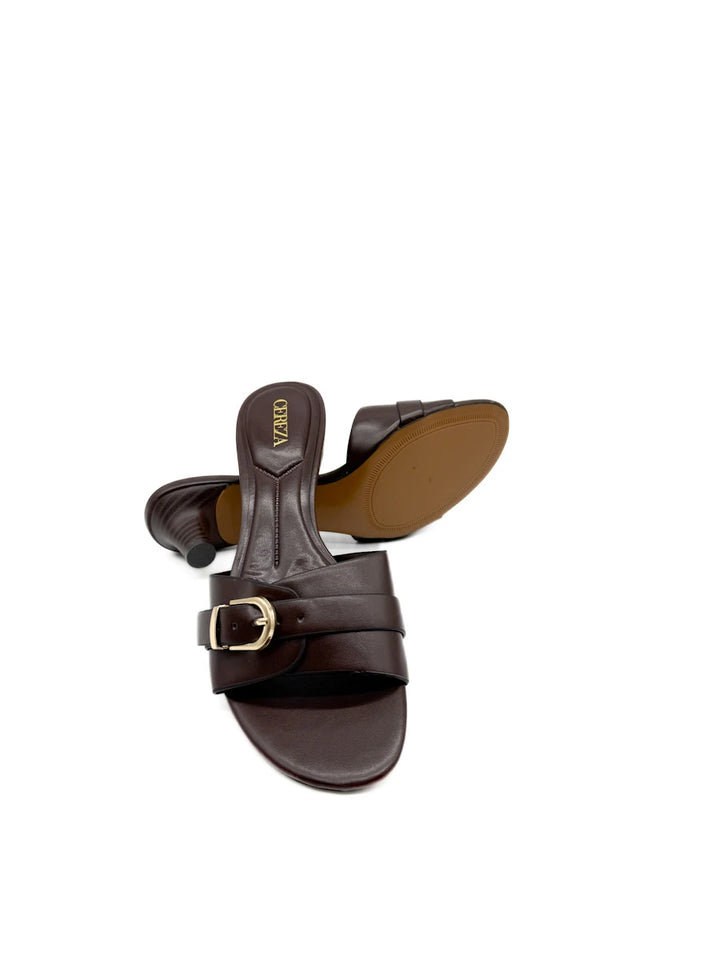 Sandalias Mule Tacón Bajo con Hebilla Dorada