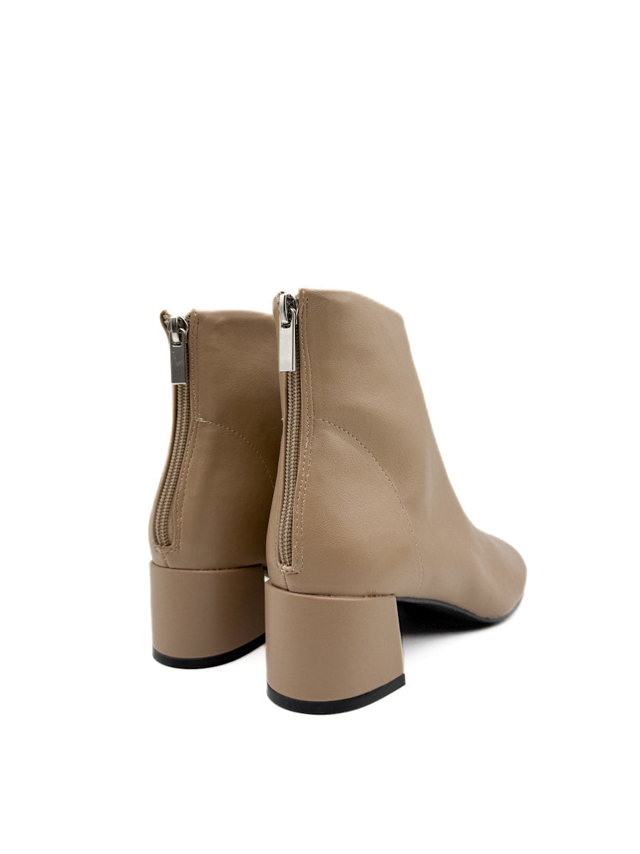 Botines de Tobillo con Tacón Cuadrado  Corina  M5870
