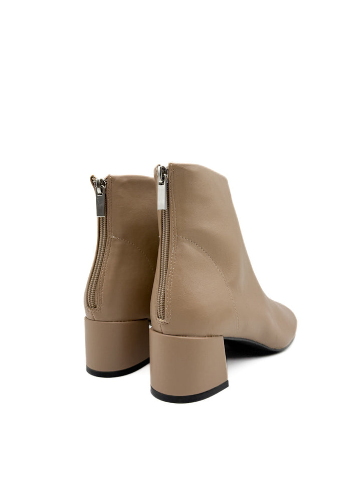 Botines de Tobillo con Tacón Cuadrado  Corina  M5870