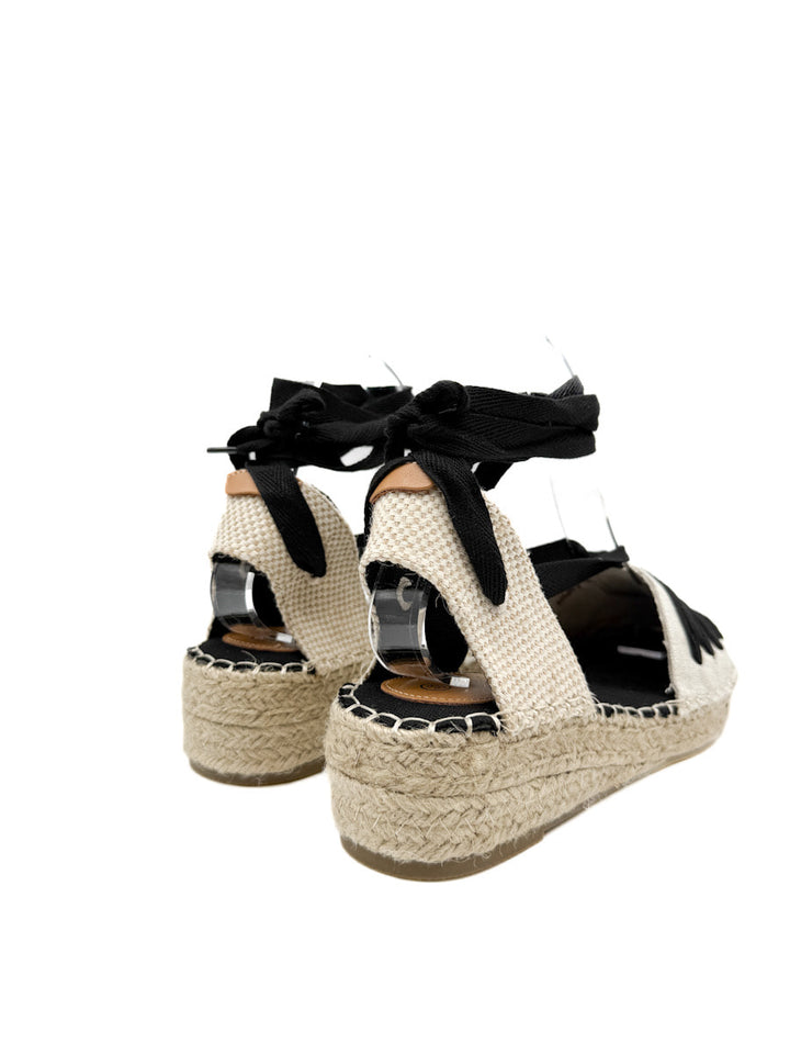 Alpargatas de cuña baja con cintas
