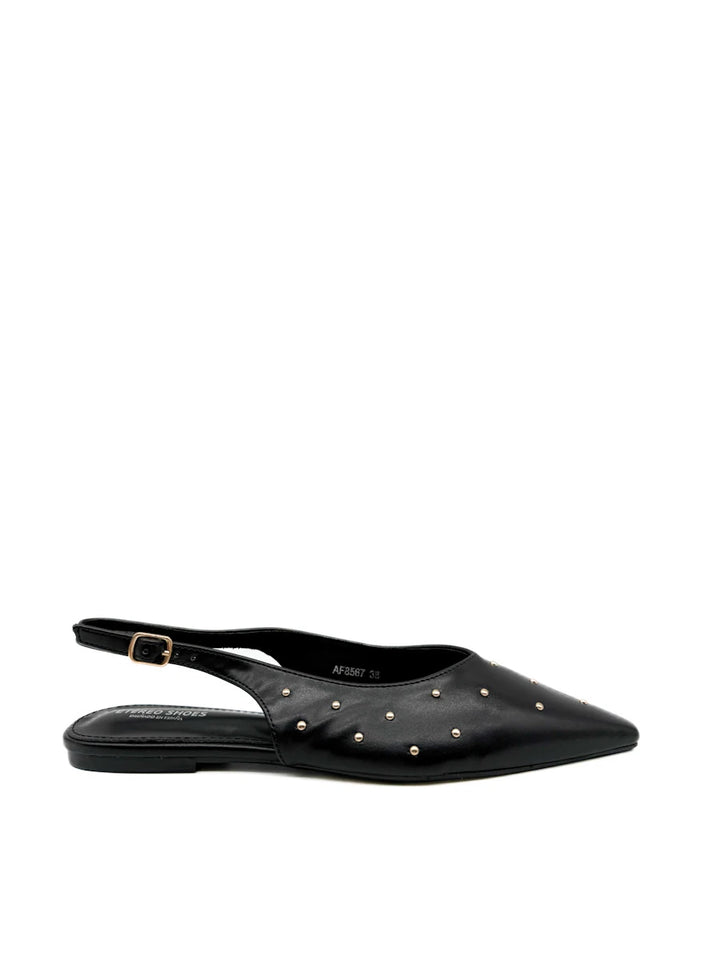 Zapato plano destalonado tachuelas