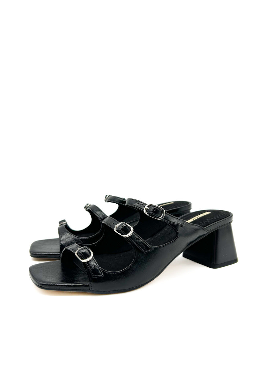 Sandalias de Tacón Medio con Hebillas Ajustables Corina M5371