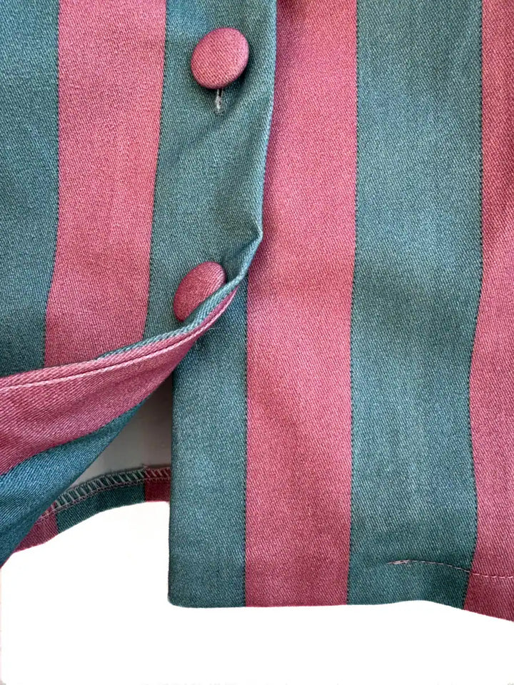 Conjunto de Blusa y Falda a Rayas – Venta por Separado