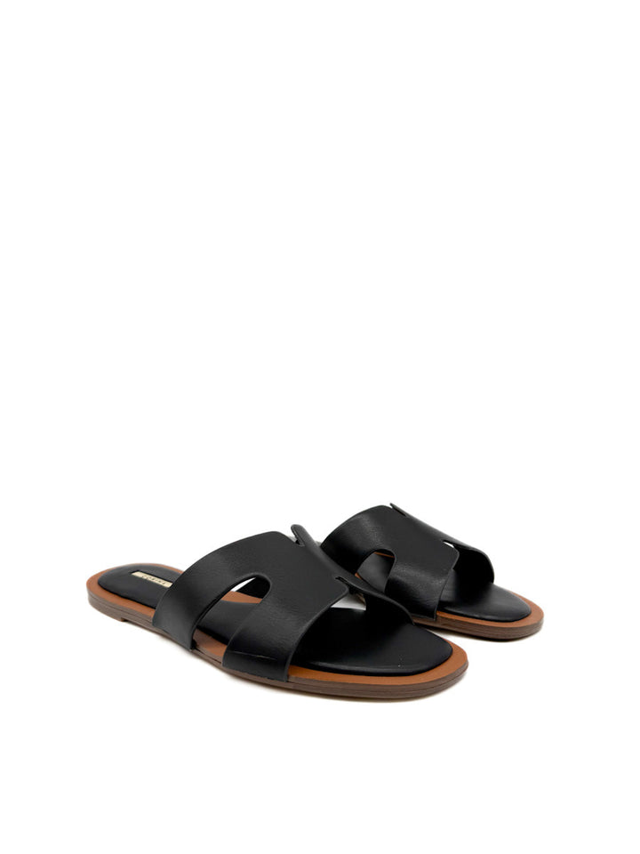 Sandalias Planas con Diseño en "H" – Elegancia y Comodidad