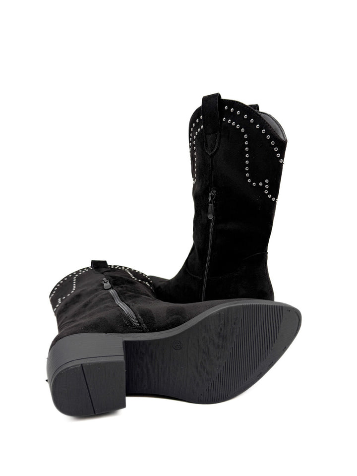 Botas Vaqueras con Flecos y Detalles de Tachuelas