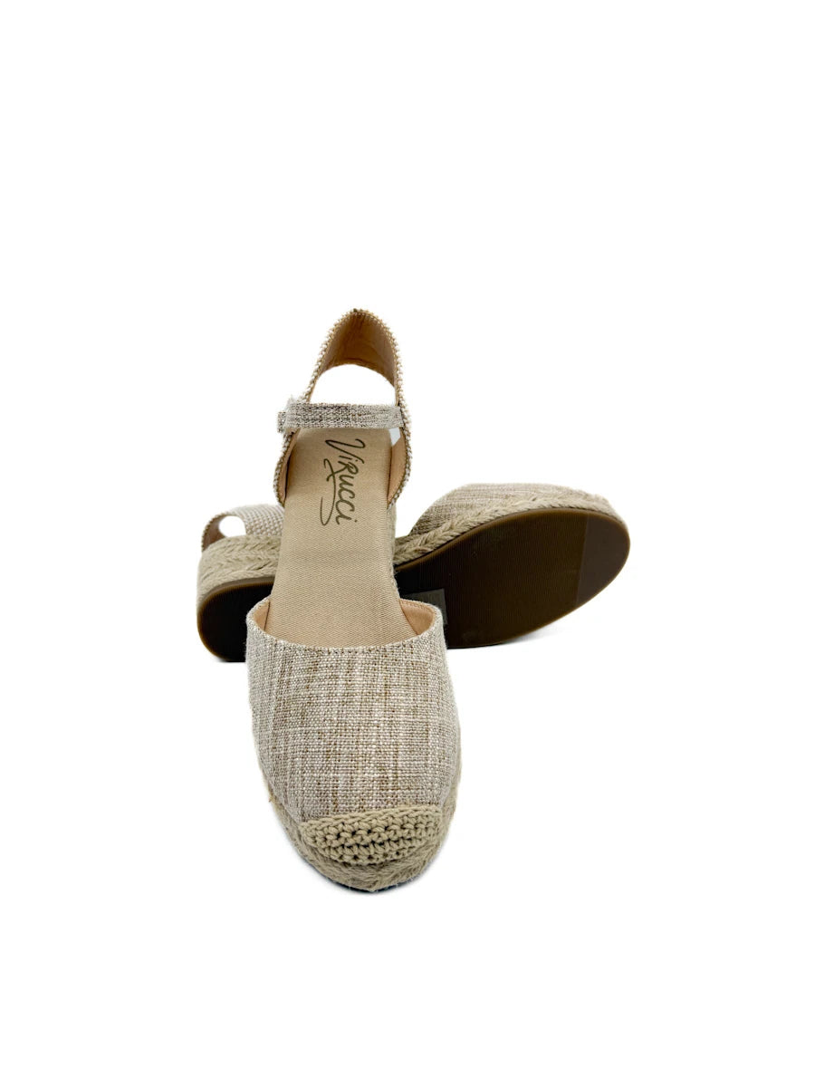 Alpargatas de Cuña con Textura de Tela y Puntera de Croché Artesanal
